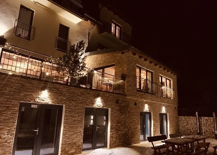 Joy Keilberg Hotel